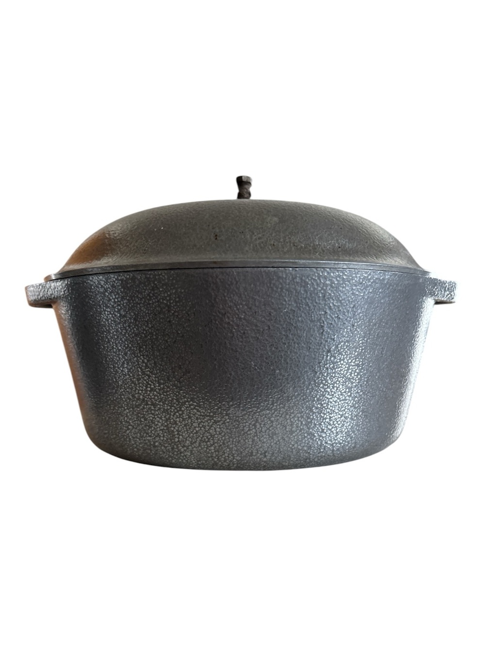 4.5 Qt Hammered Club Aluminum Dutch Oven with Lid And Steamer Insert Vintage